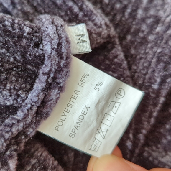 Black 1/4 Zip Sweater - Picture 3 of 4